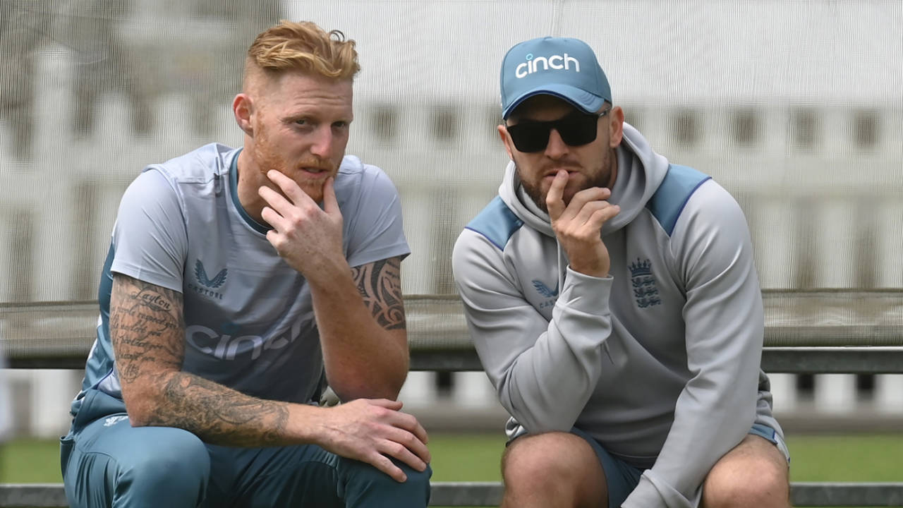 Ben Stokes and Brendon McCullum chat at England's training session, Lord's, May 30, 2022