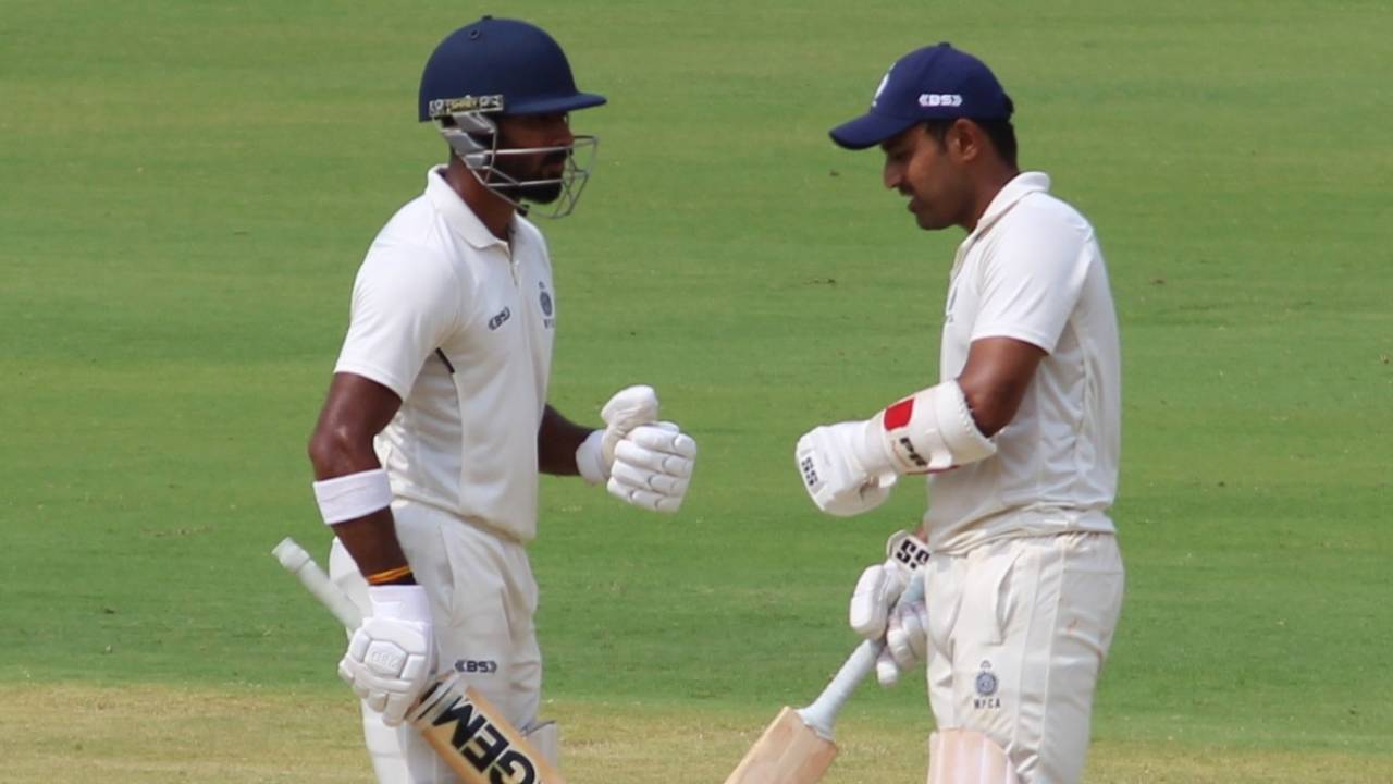 हिमांशु मंत्री और शुभम शर्मा ने दूसरे विकेट के लिए 120 रन जोड़े&nbsp;&nbsp;&bull;&nbsp;&nbsp;ESPNcricinfo Ltd