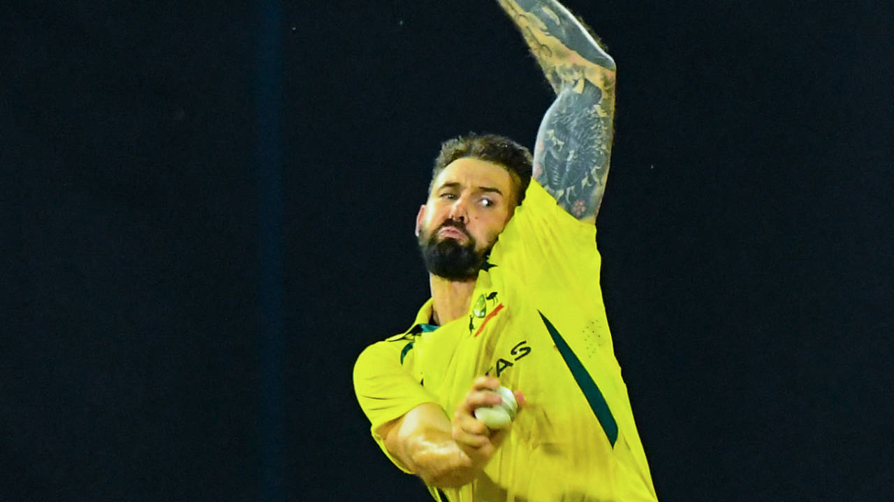 Kane Richardson's four-for helped Australia clean Sri Lanka's lower order&nbsp;&nbsp;&bull;&nbsp;&nbsp;ISHARA S. KODIKARA/AFP/Getty Images
