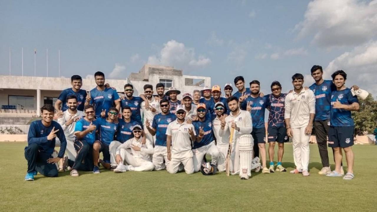 The Uttar Pradesh team after their quarter-final win, Uttar Pradesh vs Karnataka, Ranji Trophy, Bengaluru, June 8, 2022