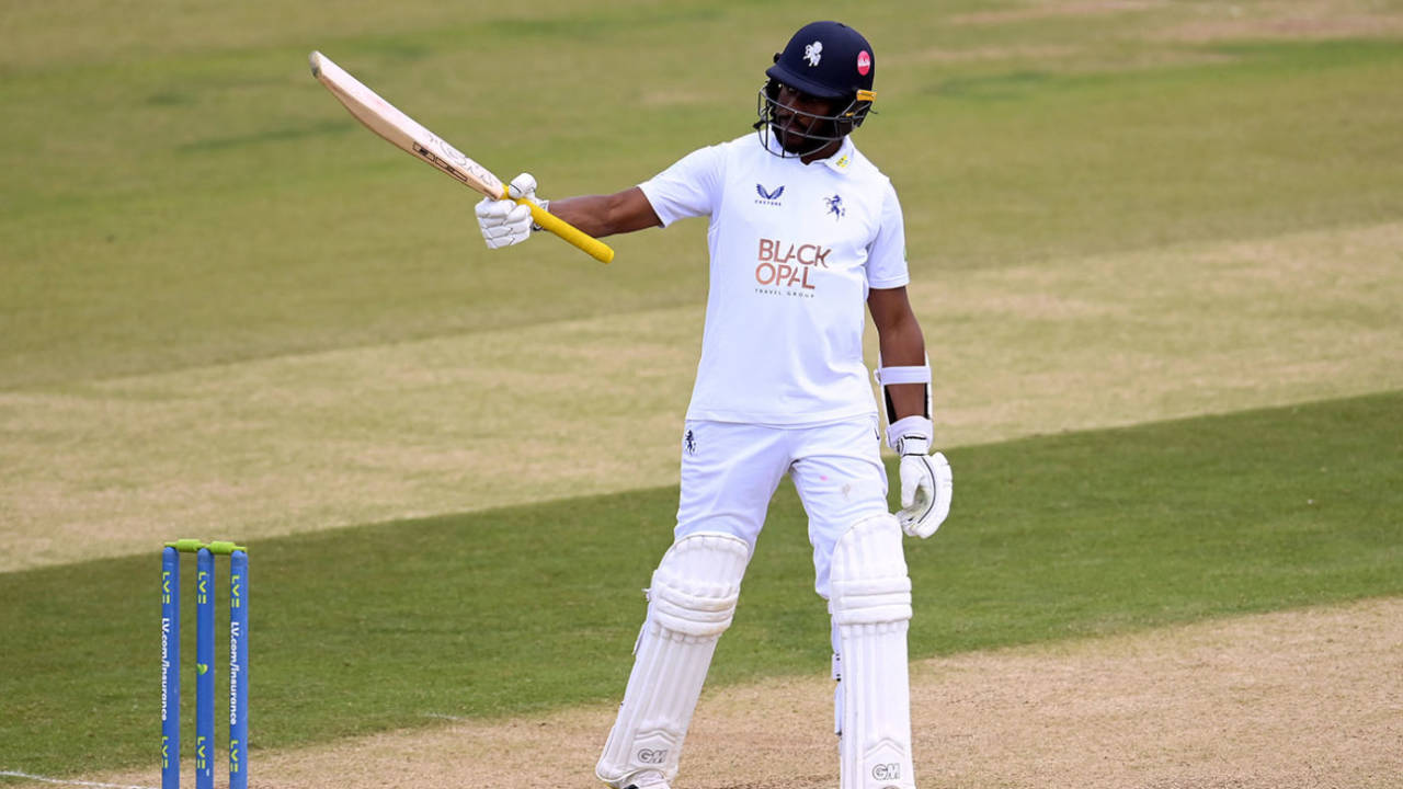 Daniel Bell-Drummond made two centuries in a first-class match for the first time&nbsp;&nbsp;&bull;&nbsp;&nbsp;Getty Images