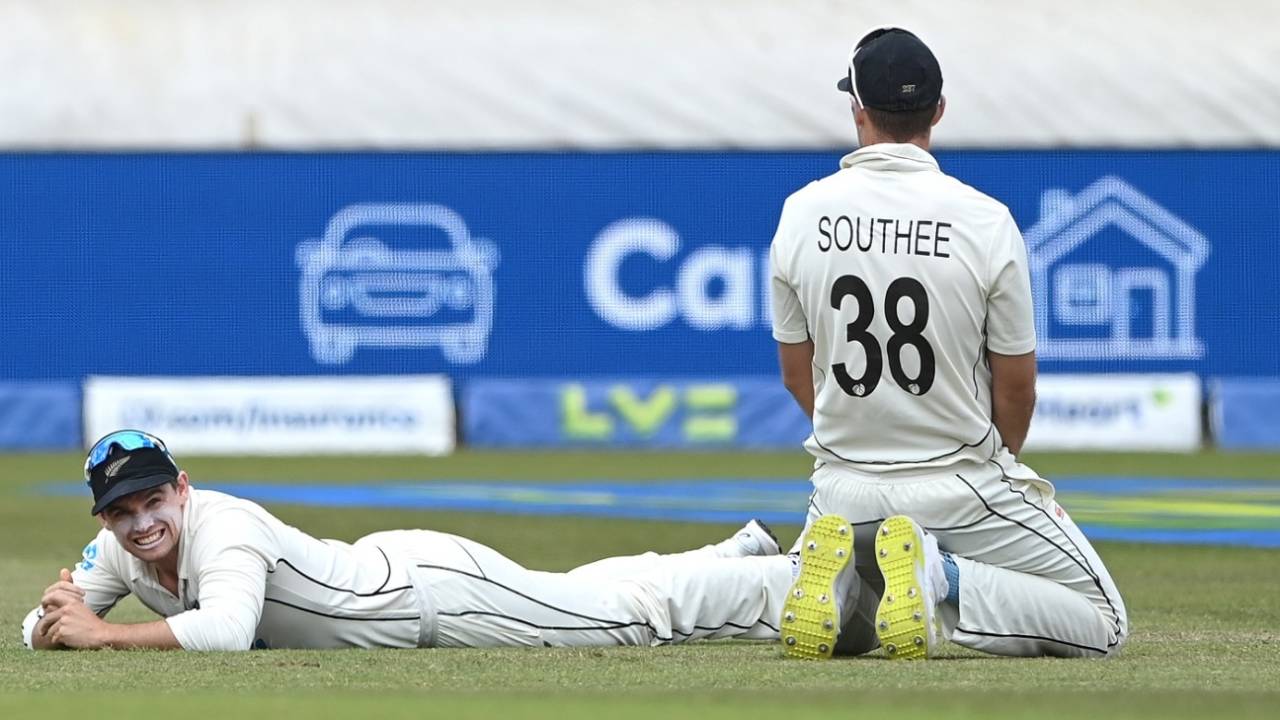 Tom Latham reacts after dropping Ollie Pope first ball after lunch, England vs New Zealand, 2nd Test, Nottingham, 5th day, June 14, 2022