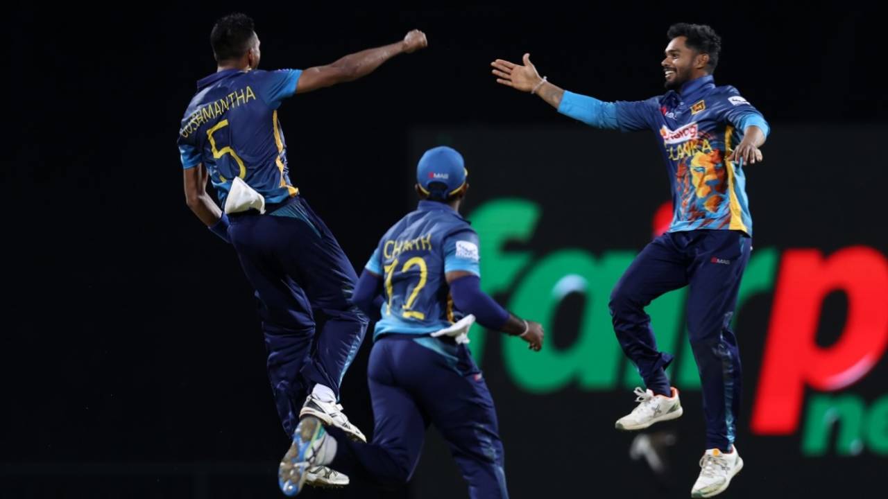 Dushmantha Chameera celebrates after taking the final wicket, Sri Lanka vs Australia, 2nd ODI, Pallekele, June 16, 2022
