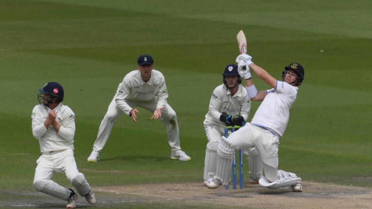 Ali Orr climbs onto the offensive in Sussex's run-chase, Sussex vs Derbyshire, County Championship, Hove, June 29, 2022