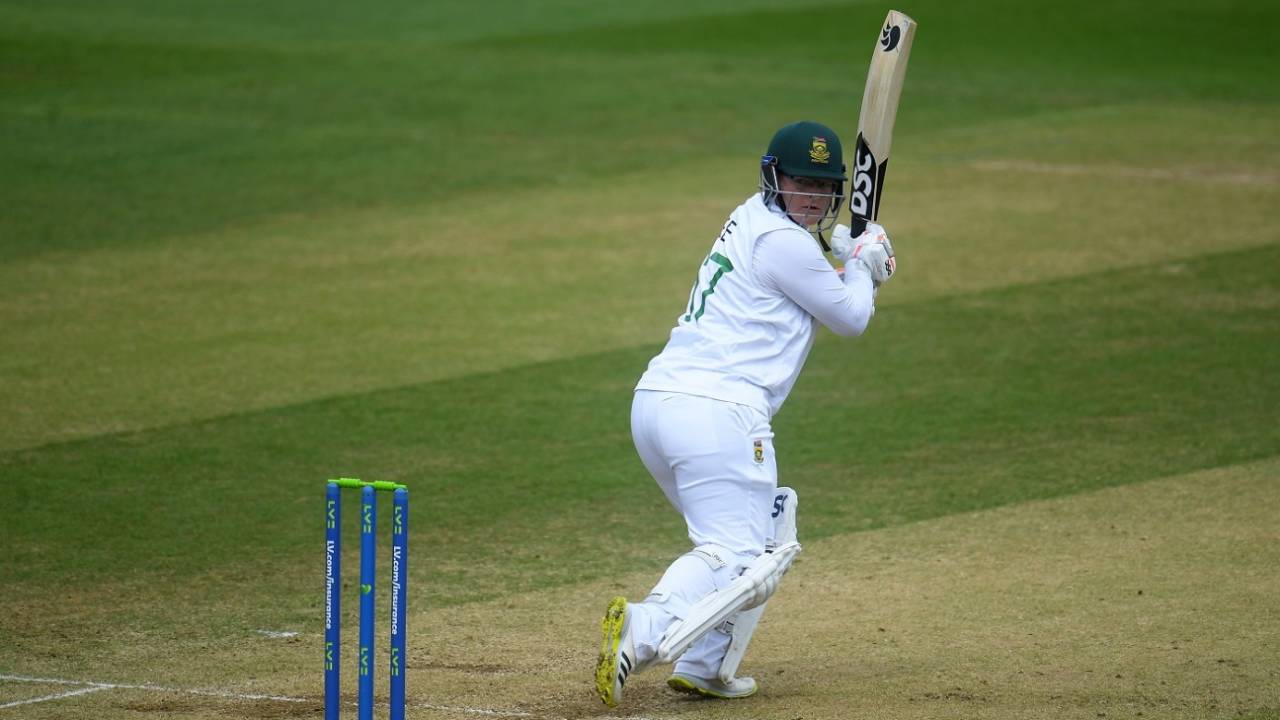 Lizelle Lee struck a quick 36 off 51 balls before falling to Sophie Ecclestone, England vs South Africa, Only Women's Test, Taunton, Day 4, June 30, 2022