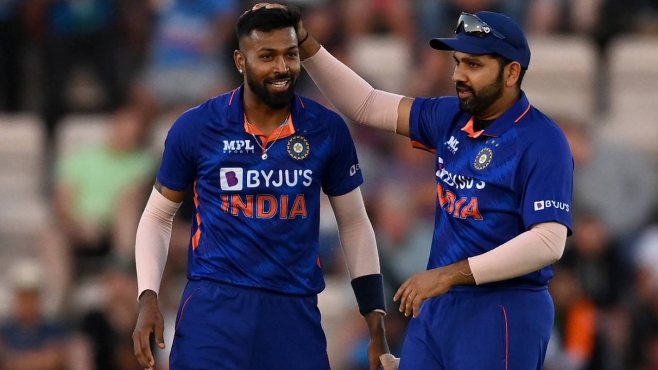 Hardik Pandya gets a pat from Rohit Sharma during his T20I best bowling performance, England vs India, 1st T20I, Southampton, July 7, 2022
