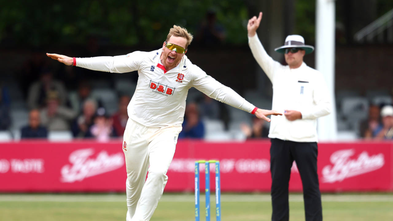 Simon Harmer wheels away in celebration, Essex vs Hampshire, County Championship, Division One, Chelmsford, June 28, 2022