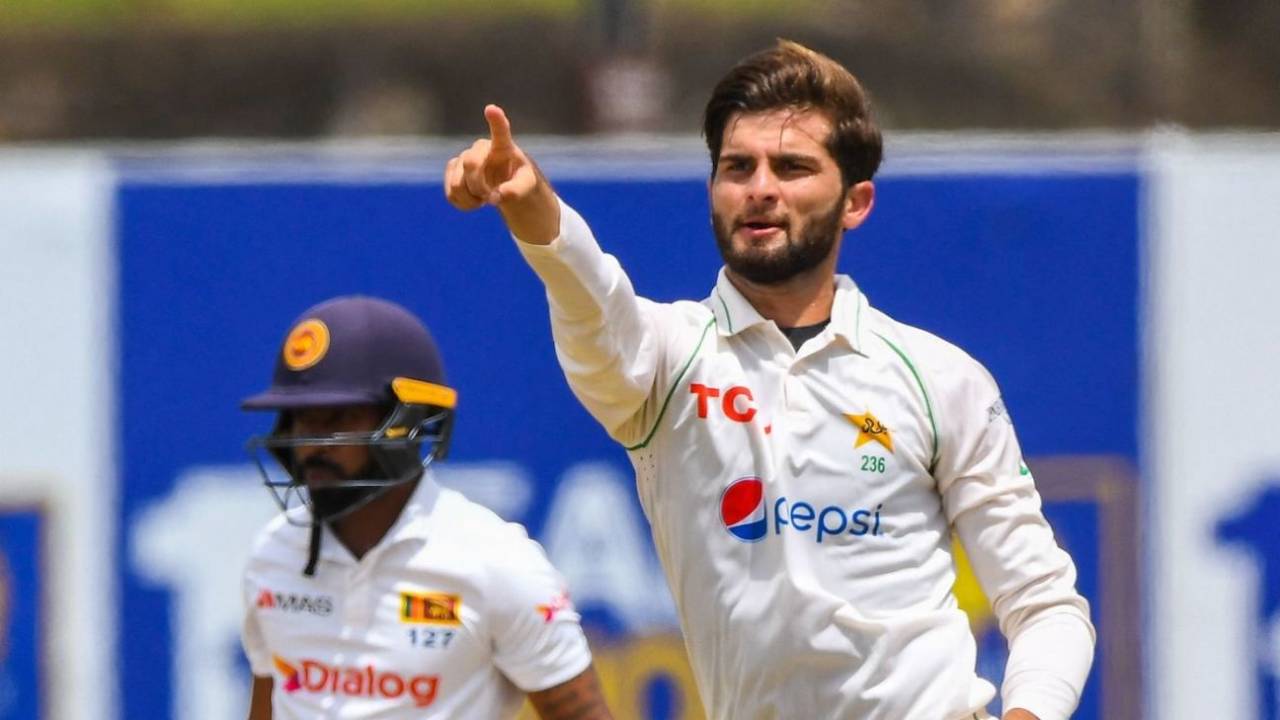 शाहीन शाह अफ़रीदी ने पहले टेस्ट में श्रीलंका की दूसरी पारी में केवल सात ओवर गेंदबाज़ी की थी&nbsp;&nbsp;&bull;&nbsp;&nbsp;AFP/Getty Images