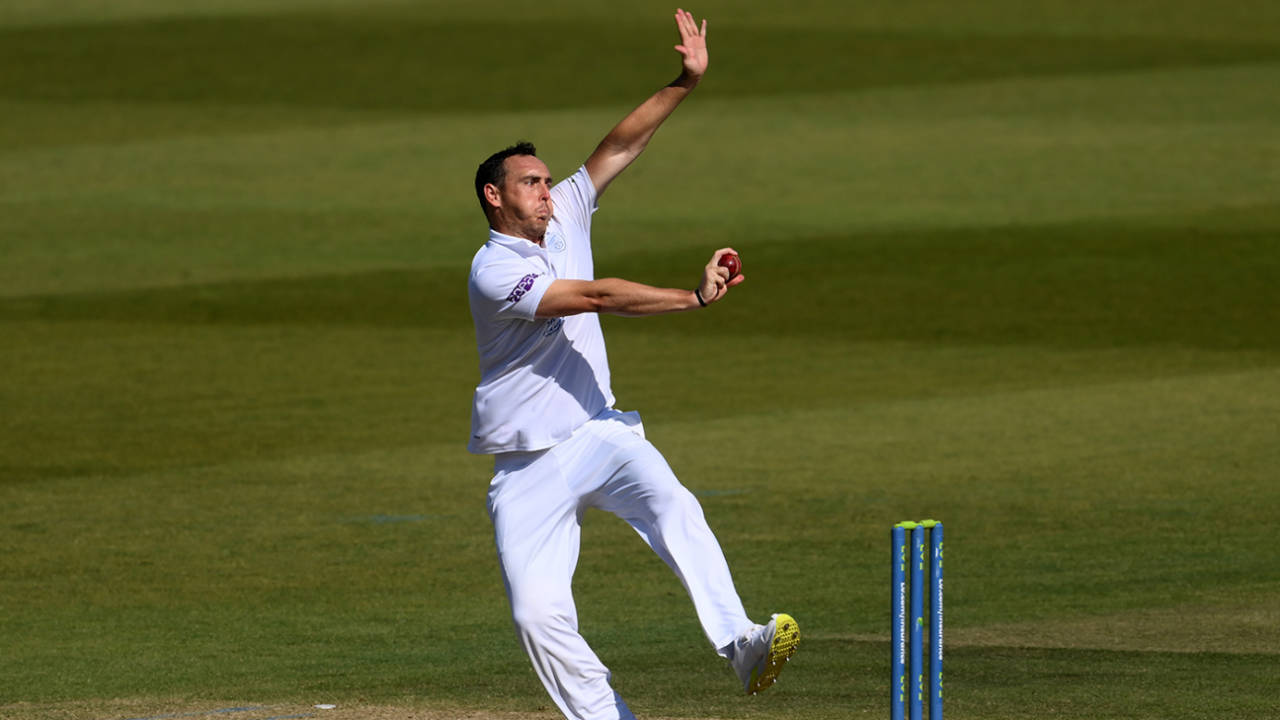 Kyle Abbott in his delivery stride, LV= Insurance County Championship, Division One, Hampshire vs Yorkshire, Ageas Bowl, June 13, 2022