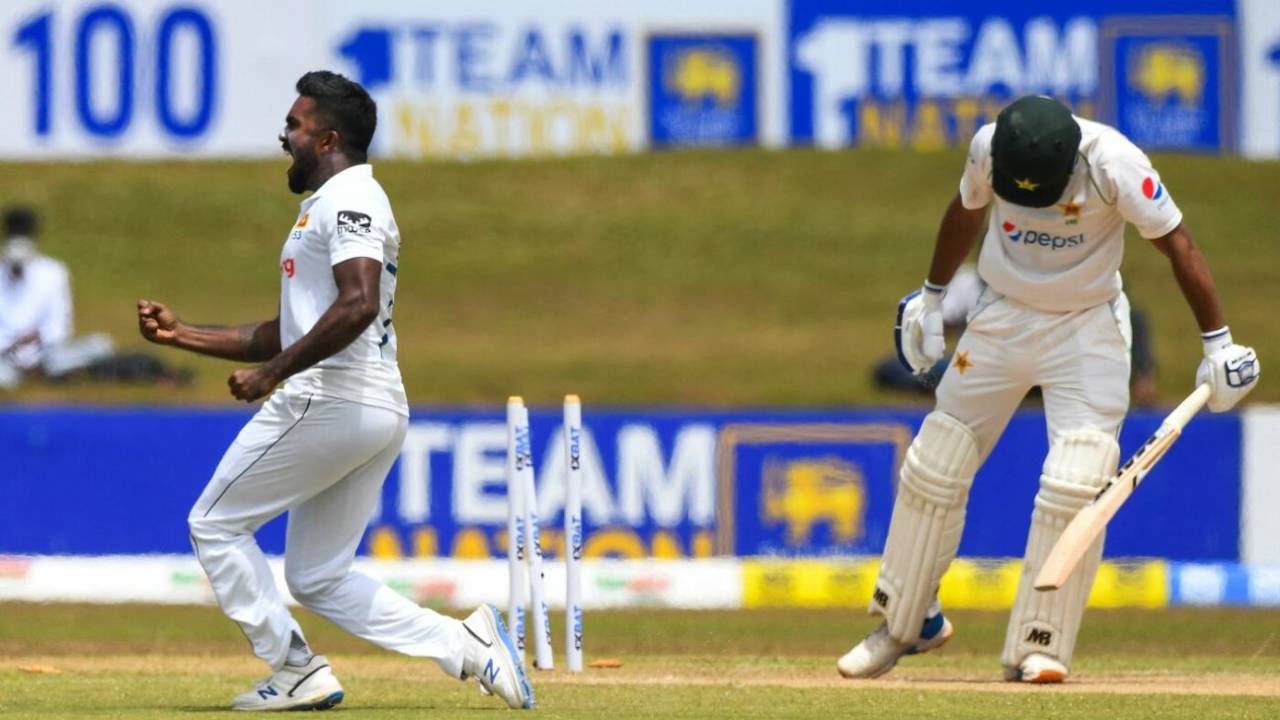 Asitha Fernando had Abdullah Shafique playing on for a two-ball duck, Sri Lanka vs Pakistan, 2nd Test, Galle, 2nd day, July 25, 2022