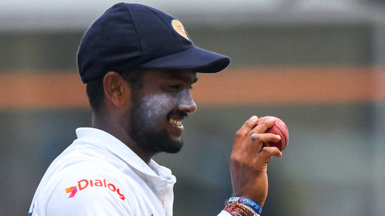 Ramesh Mendis' five-for gave Sri Lanka a substantial lead&nbsp;&nbsp;&bull;&nbsp;&nbsp;AFP/Getty Images