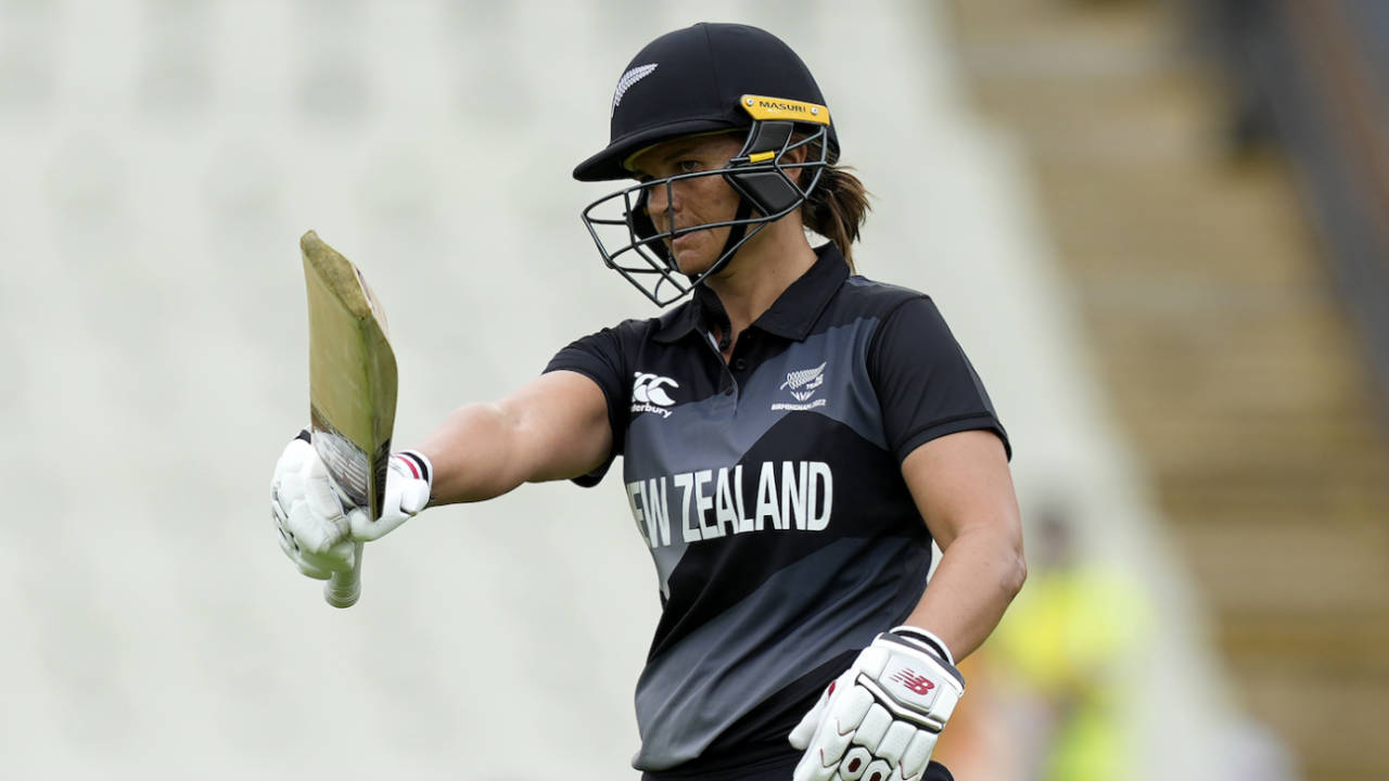 Suzie Bates brought up a 44-ball half-century, New Zealand vs South Africa, Commonwealth Games, Birmingham, July 30, 2022
