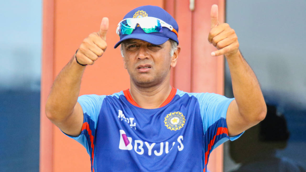 India coach Rahul Dravid gives a thumbs up at the end of training, West Indies vs India, 4th T20I, Lauderhill, August 5, 2022