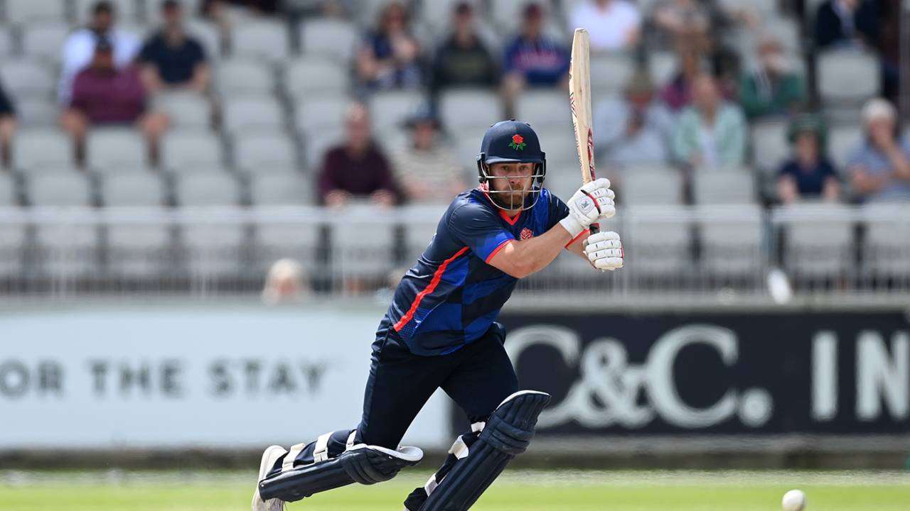 Steven Croft resurrected Lancashire with 87 not out
