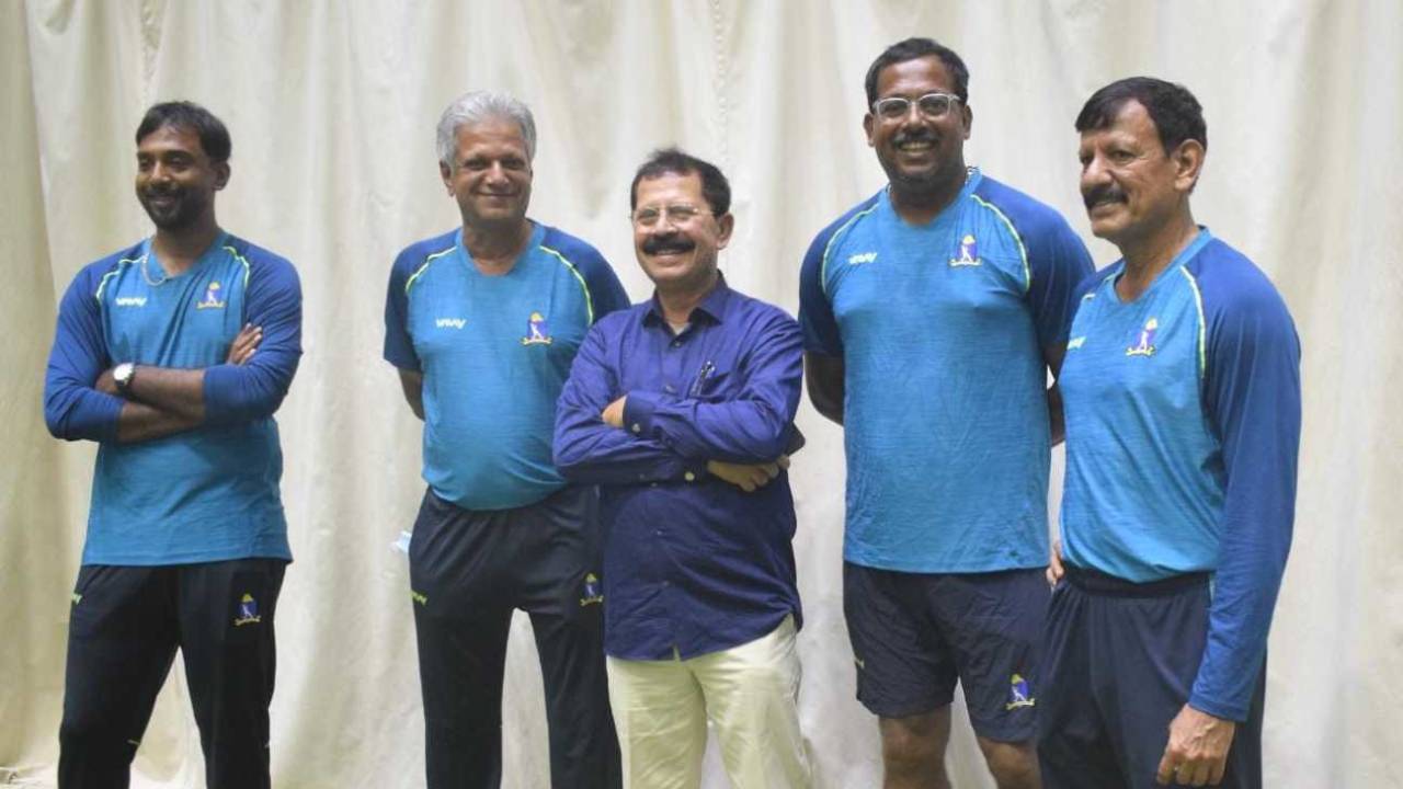 [L to R] Saurasish Lahiri, WV Raman, Debabrata Das, Shib Sankar Paul and Utpal Chatterjee at the Eden Gardens indoor facility, Kolkata, August 10, 2022