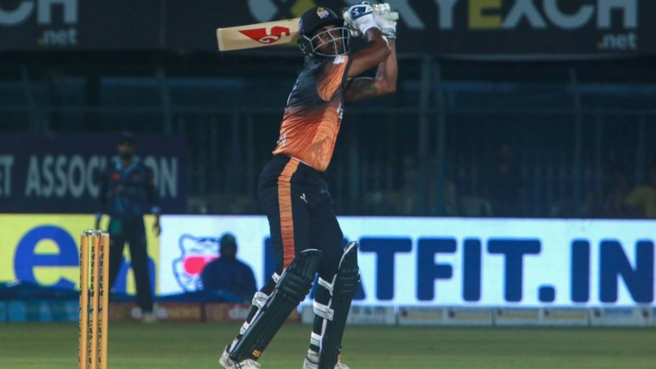 Abhimanyu Mithun struck five sixes on his way to fifty off 22 balls, Maharaja T20 Trophy 2022, Bengaluru Blasters v Hubli Tigers, Mysore, August 9, 2022 