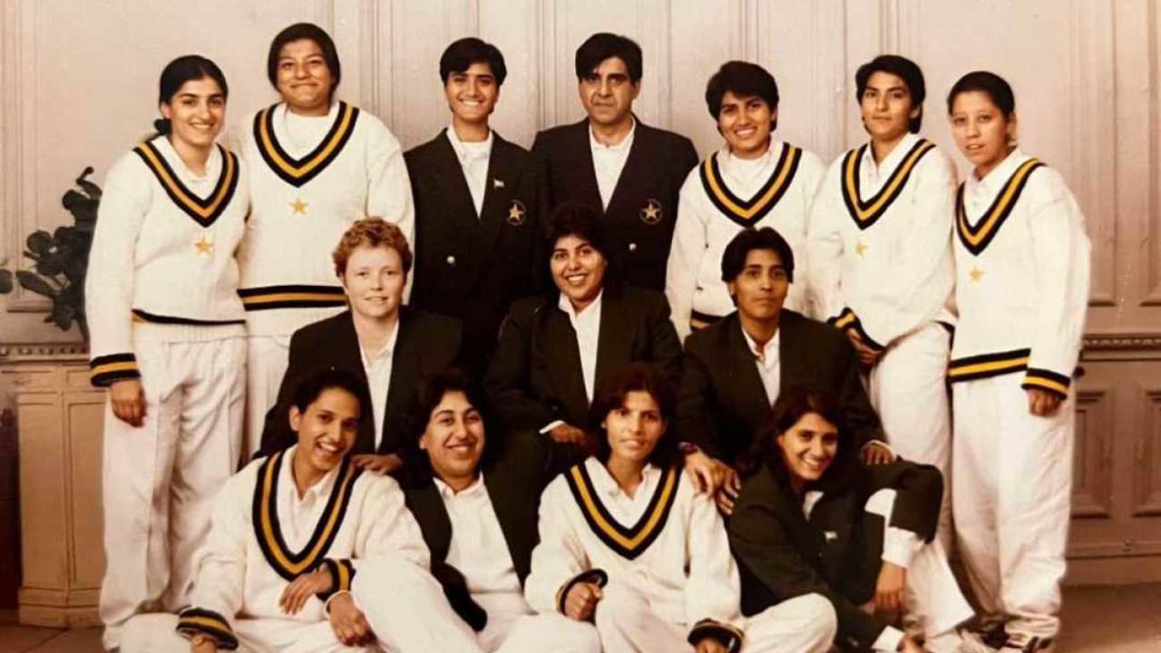 The Pakistan women's squad for the 1997 Women's World Cup