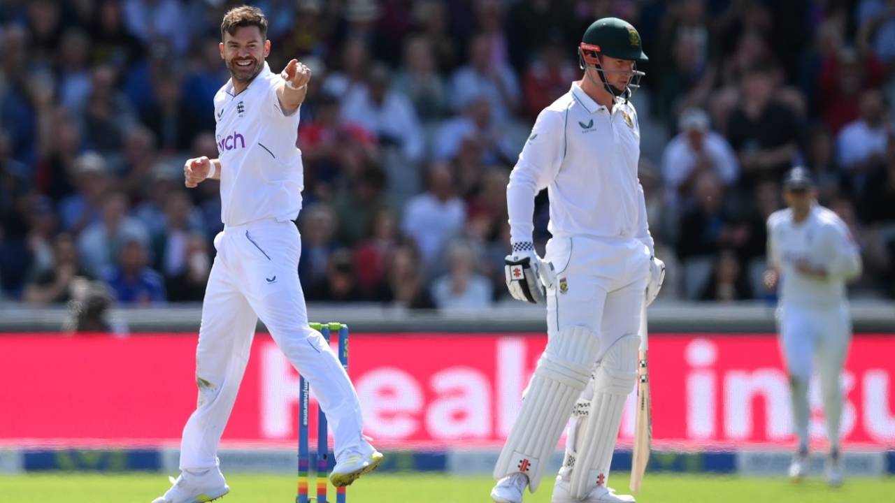 James Anderson gestures after trapping Simon Harmer lbw&nbsp;&nbsp;&bull;&nbsp;&nbsp;Getty Images
