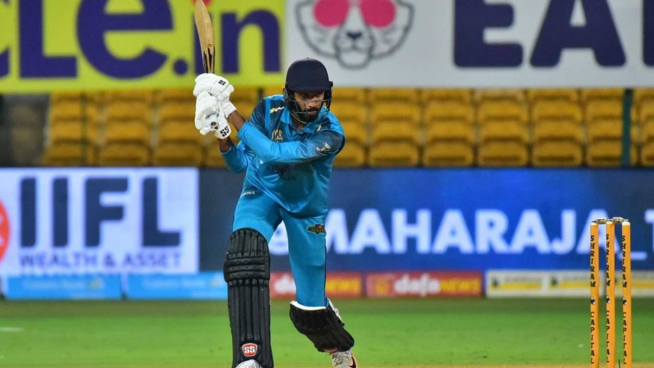 Devdutt Padikkal smacks one through covers, Maharaja T20 Trophy 2022, Qualifier 2, Gulbarga Mystics vs Mysuru Warriors, Bengaluru, August 25, 2022 