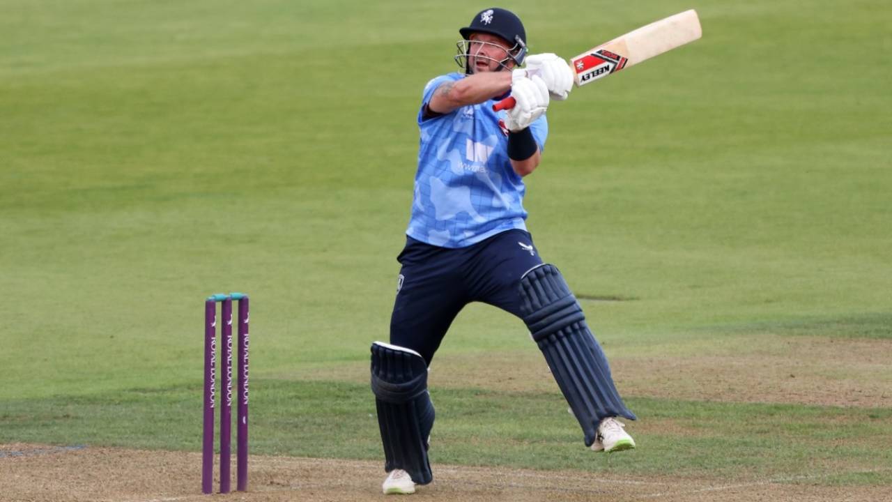 Darren Stevens cuts another boundary during his match-winning 84 not out, Hampshire vs Kent, Ageas Bowl, August 30, 2022