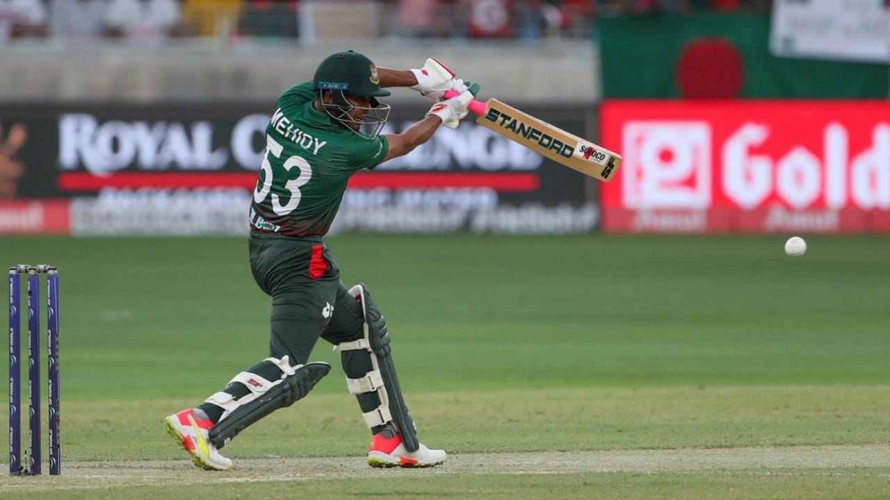 Mehidy Hasan Miraz opened the innings against Sri Lanka, Bangladesh vs Sri Lanka, Men's T20 Asia Cup, Dubai, September 1, 2022