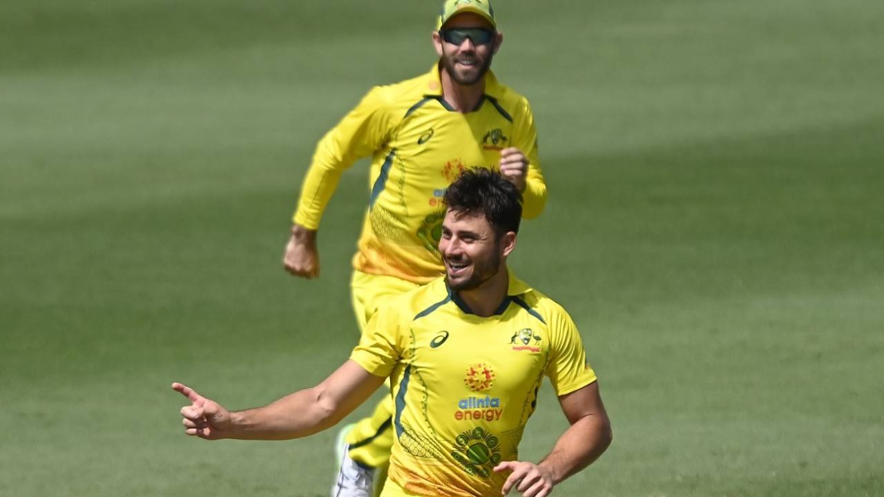 Marcus Stoinis is elated after having Sikandar Raza pull one to long leg, Australia vs Zimbabwe, 3rd ODI, Townsville, September 3, 2022