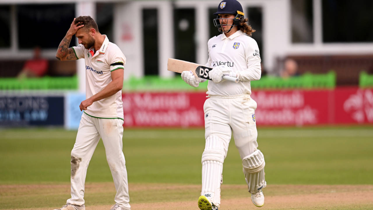 Nic Maddinson saw Durham over the line, Leicestershire vs Durham, County Championship, Division Two, Grace Road, September 15, 2022