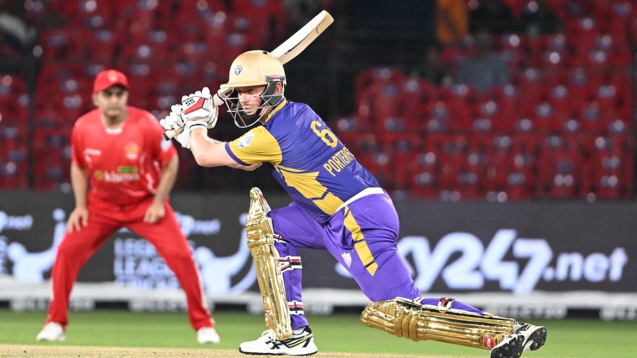 William Porterfield drives towards the covers during his half-century, Bhilwara Kings vs Gujarat Giants, Legends League Cricket, Cuttack, September 27, 2022