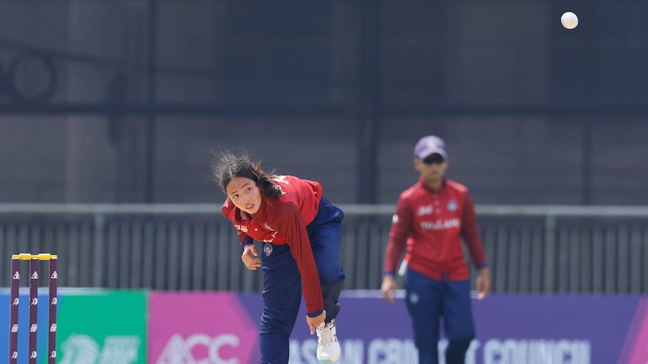 Thipatcha Putthawong picked up the lone wicket to fall, Bangladesh vs Thailand, Women's T20 Asia Cup, Sylhet, October 1, 2022
