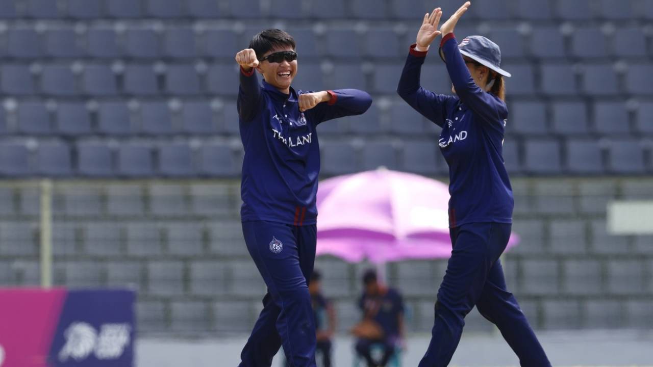 Onnicha Kamchomphu celebrates the wicket of Khushi Sharma, Thailand vs UAE, Sylhet, Women's T20 Asia Cup, October 7, 2022