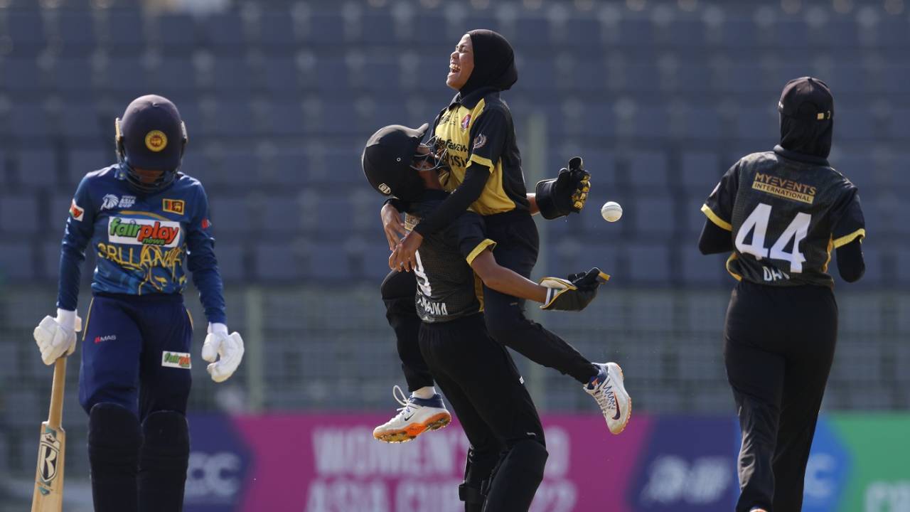 Aisya Eleesa is jubilant after dismissing Harshitha Samarawickrama, Malaysia vs Sri Lanka, Sylhet, Women's Asia Cup, October 8, 2022