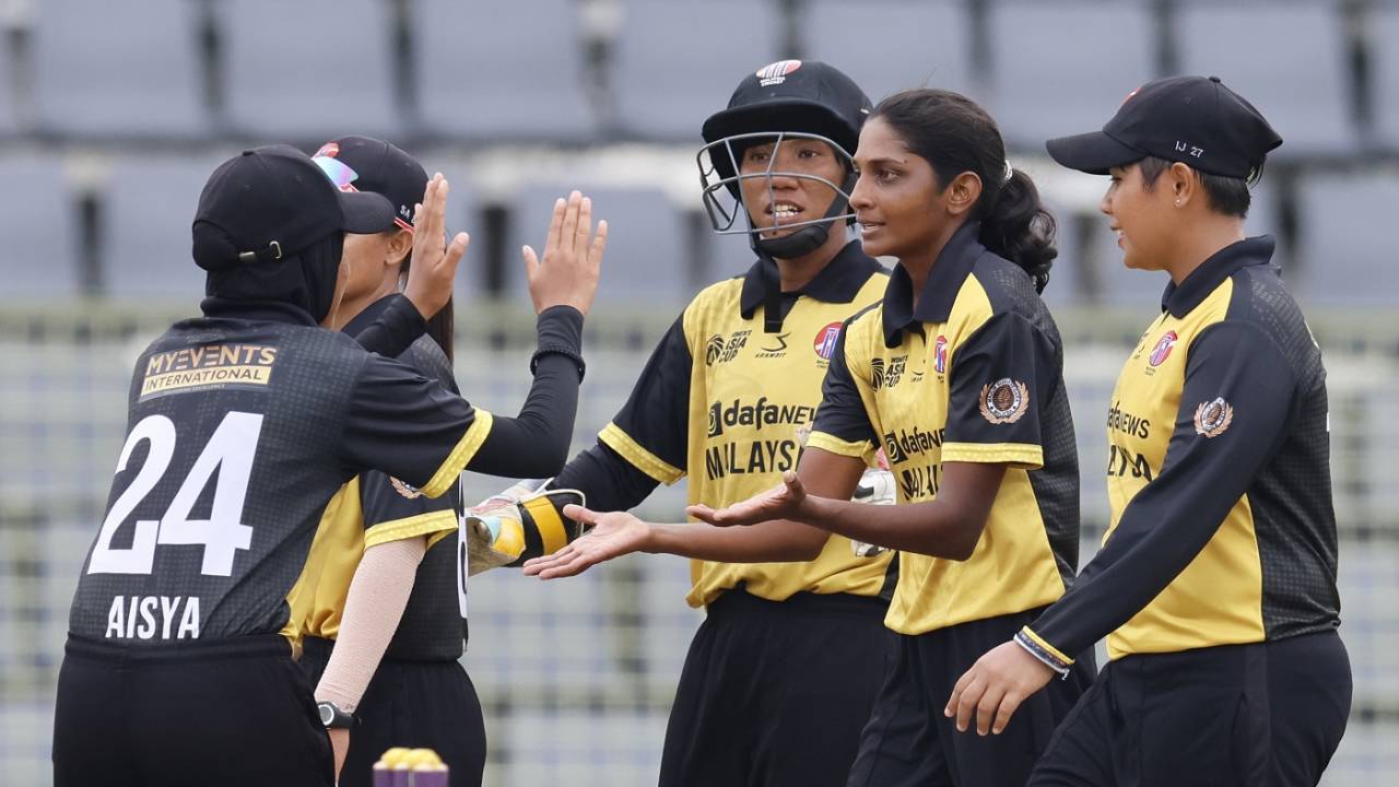 Winifred Duraisingam celebrates a wicket, Malaysia vs Thailand, Women's Asia Cup, Sylhet, October 9, 2022