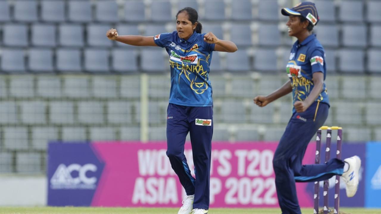 Inoka Ranaweera began with a wicket-maiden, Pakistan vs Sri Lanka, 2nd semi-final, Women's T20 Asia Cup, Sylhet, October 13, 2022