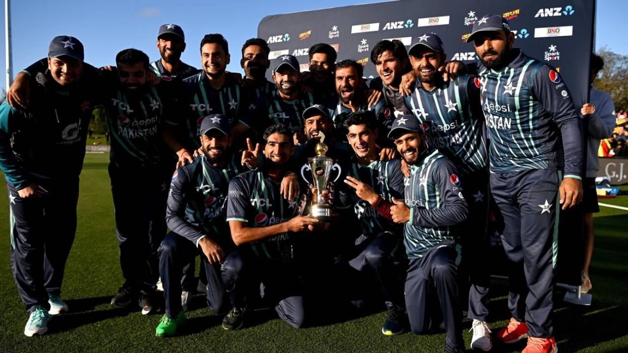 Pakistan chased down 164 to win the tri-series final&nbsp;&nbsp;&bull;&nbsp;&nbsp;Getty Images