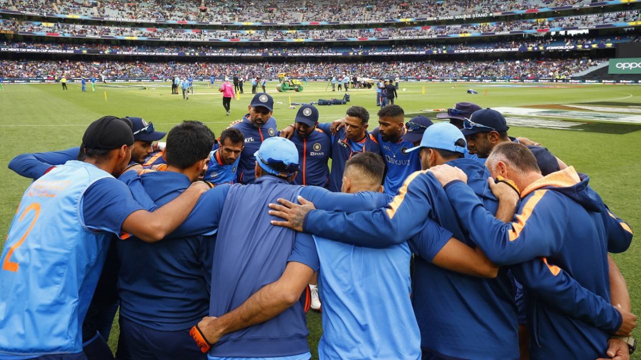 भारत-पाकिस्तान मुक़ाबले के लिए मेलबर्न क्रिकेट ग्राउंड दर्शकों से भरा हुआ है&nbsp;&nbsp;&bull;&nbsp;&nbsp;Getty Images/ICC