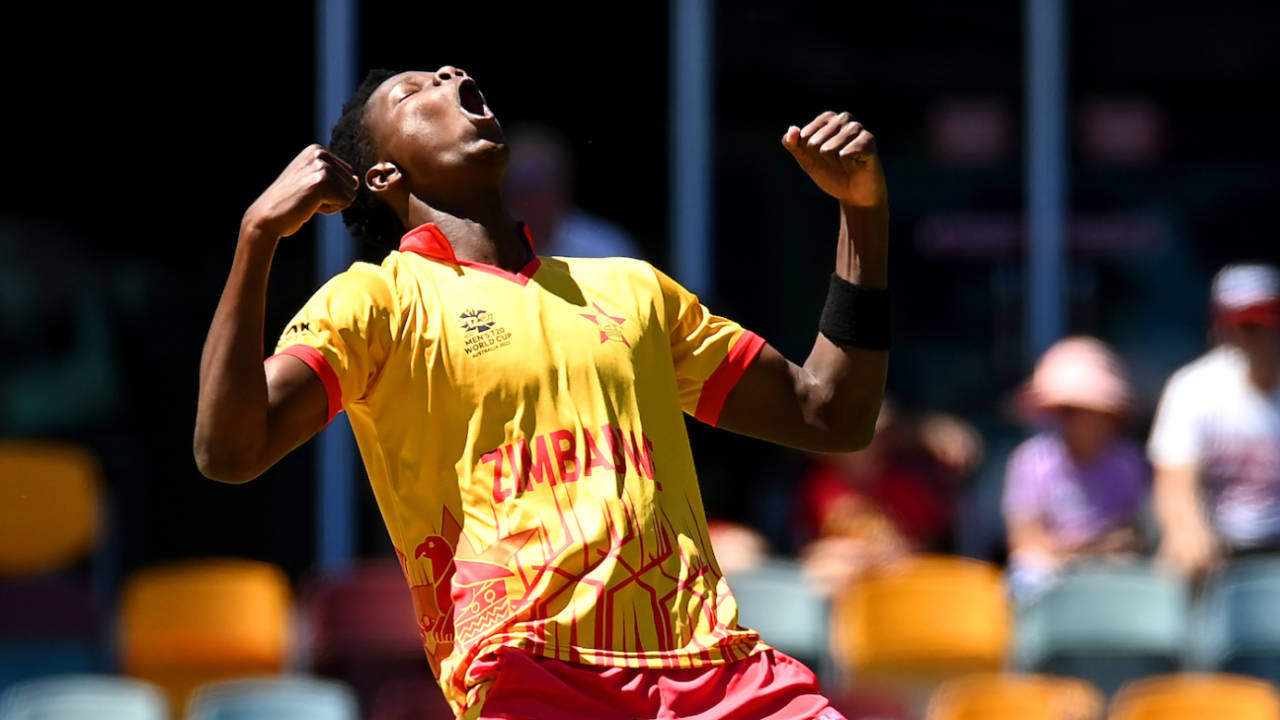 Blessing Muzarabani got rid of Soumya Sarkar for a duck, Bangladesh vs Zimbabwe, T20 World Cup, Brisbane, October 30, 2022