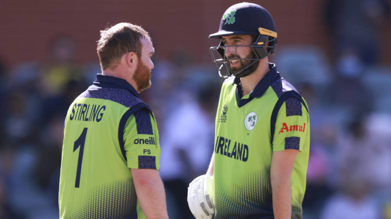 Andy Balbirnie and Paul Stirling put up a 68-run opening stand, Ireland vs New Zealand, ICC Men's T20 World Cup 2022, Adelaide, November 4, 2022

