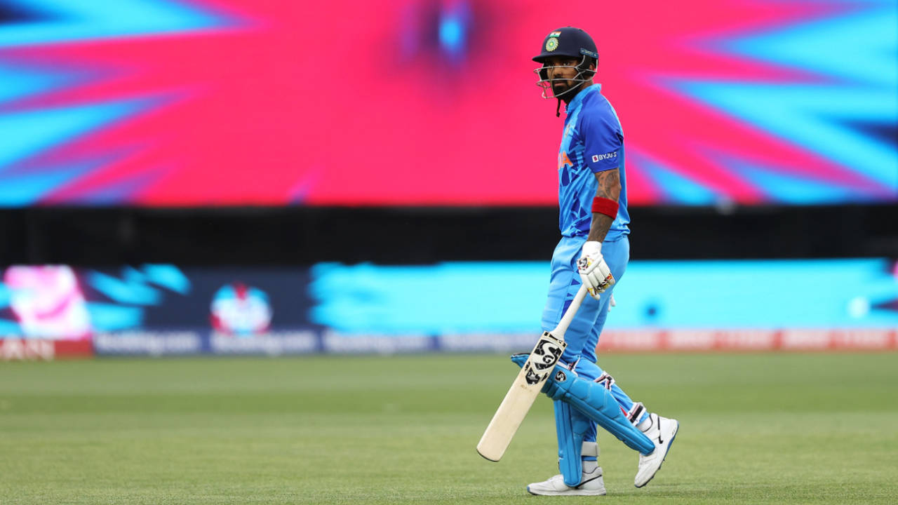 KL Rahul walks off after being dismissed for 5 in the semi-final, England vs India, Men's T20 World Cup 2022, 2nd semi-final, Adelaide, November 10, 2022