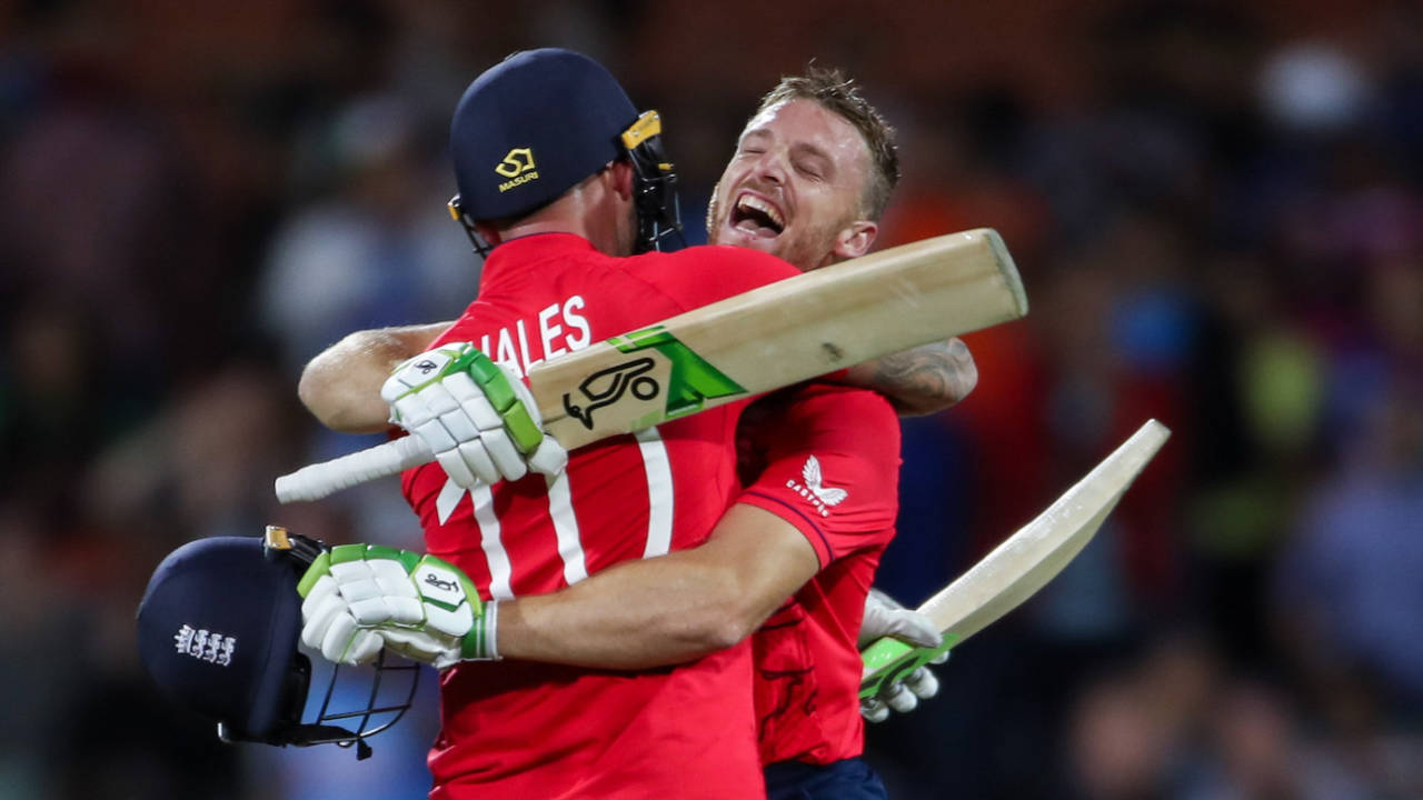 Alex Hales and Jos Buttler put together an unbroken 170-run stand to trounce India, England vs India, T20 World Cup semi-final, Adelaide, November 10, 2022