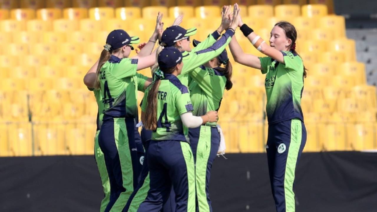 Orla Prendergast returned figures of 3 for 10 off her four overs, Pakistan vs Ireland, 1st Women's T20I, Lahore, November 12, 2022