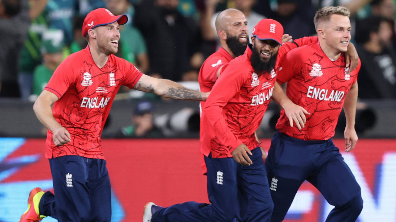 Sam Curran and Adil Rashid, who played key roles in England's win, lead the race out to the middle, England vs Pakistan, T20 World Cup, final, November 13, 2022