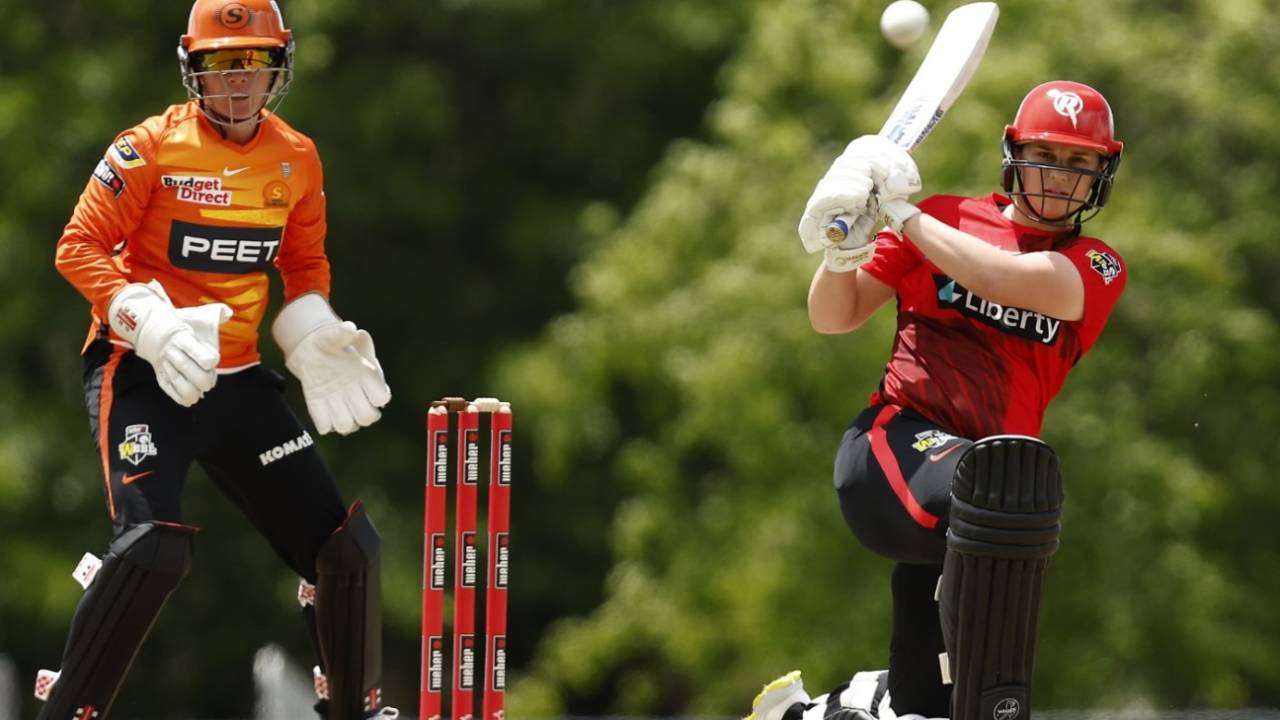 Erica Kershaw hammered 34 not out off 18 balls, Melbourne Renegades vs Perth Scorchers, WBBL, Moe, November 20, 2022