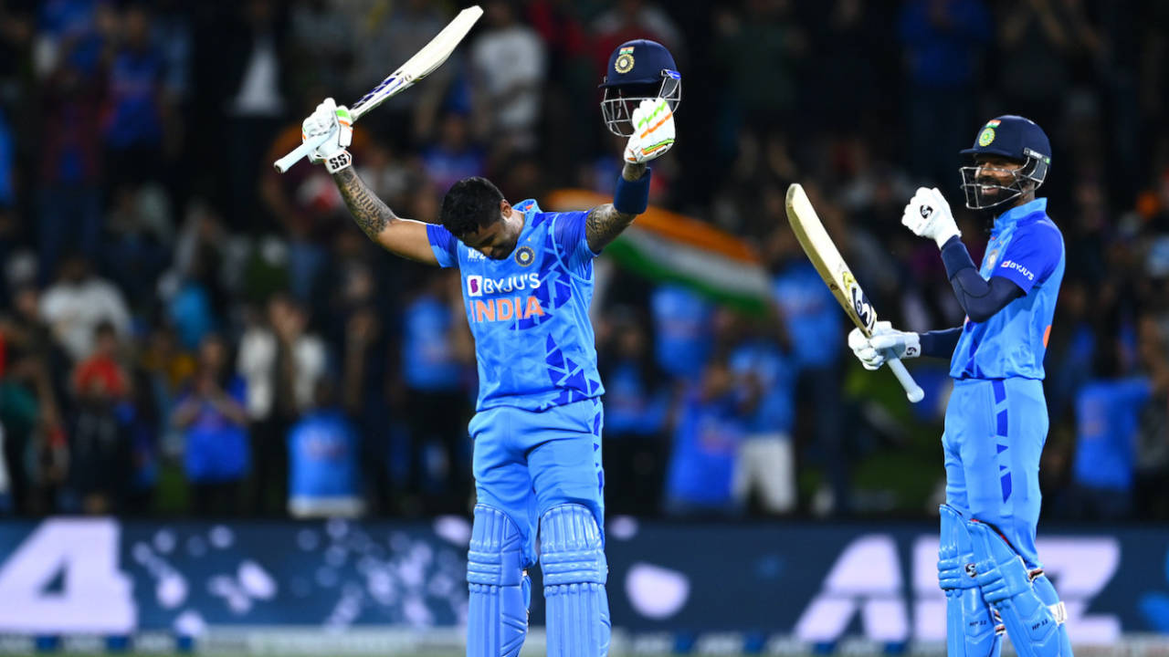 'Suryakumar Yadav, take a bow!'... and he does! New Zealand vs India, 2nd T20I, Mount Maunganui, November 20, 2022
