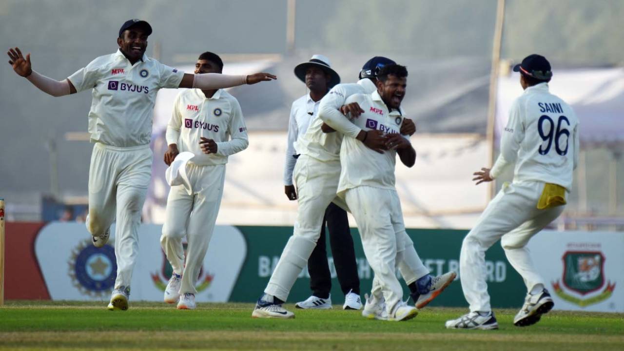 Saurabh Kumar celebrates after taking a wicket, Bangladesh A vs India A, 1st unofficial Test, 4th Day, Cox's Bazar, December 02, 2022
