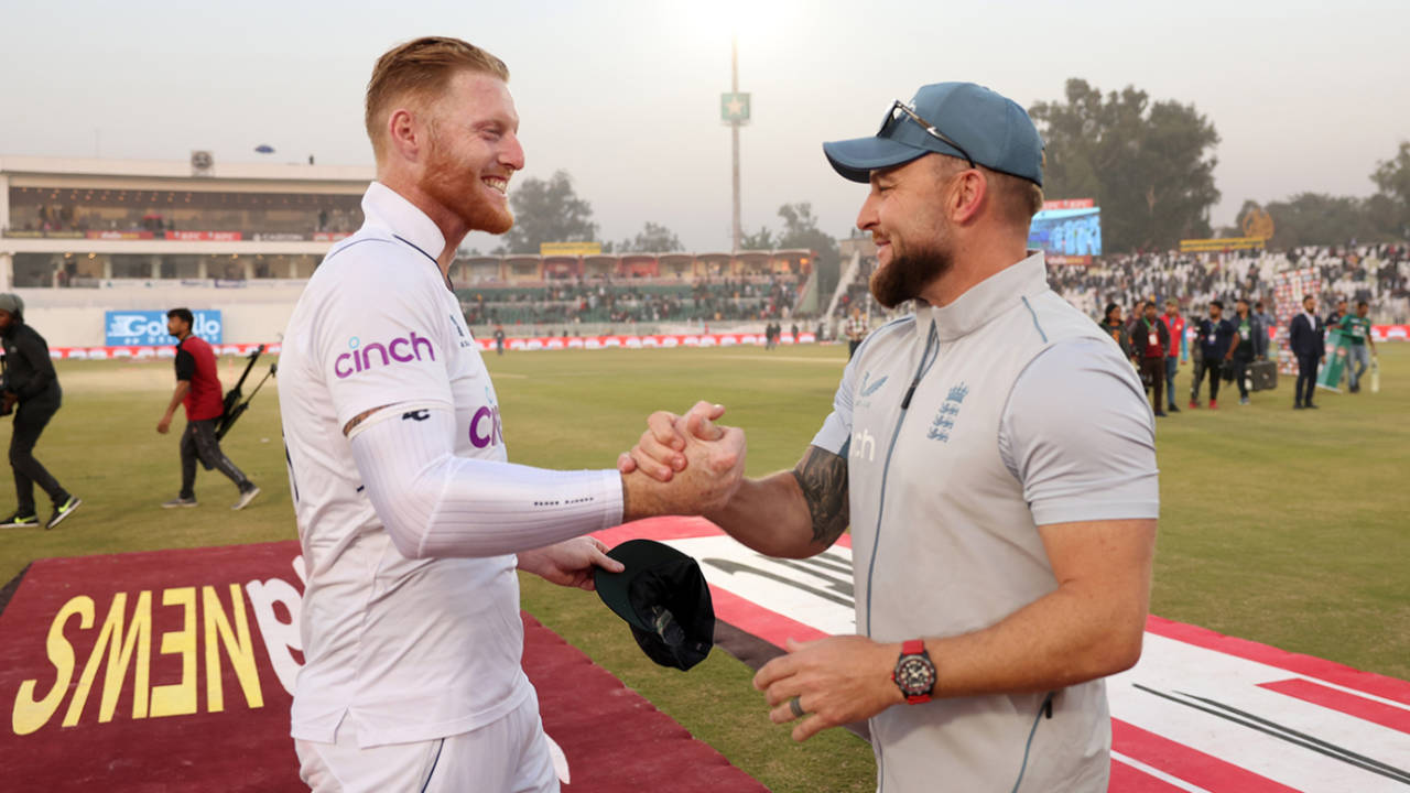 Ben Stokes and Brendon McCullum celebrate England's win, Pakistan vs England, 1st Test, Rawalpindi, 5th day, December 5, 2022