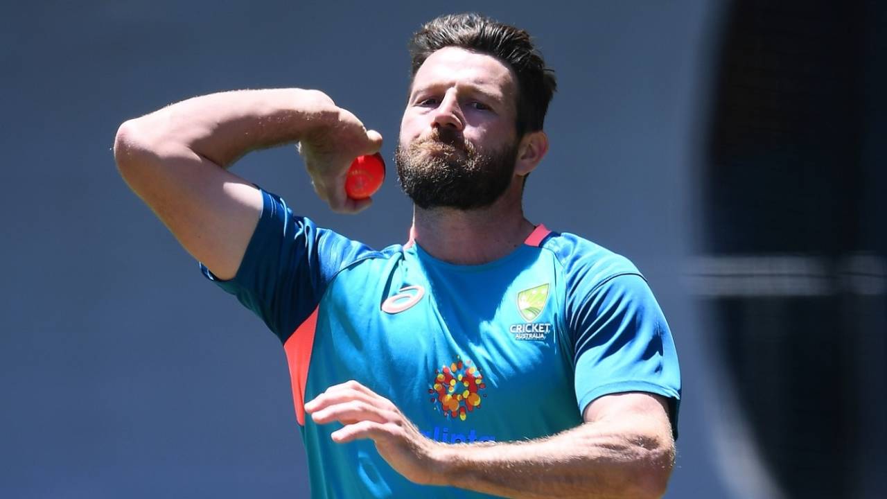 Michael Neser bowls during a training session, Adelaide, December 7, 2022
