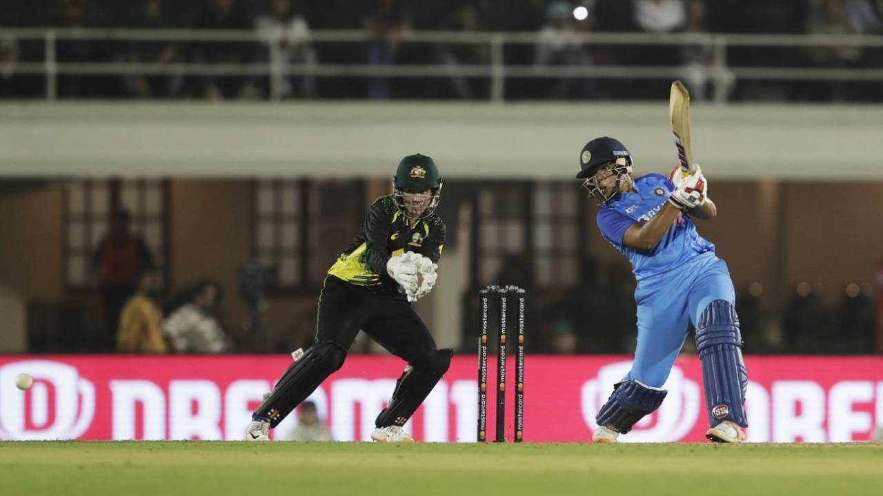 Richa Ghosh launches the ball over the off side, India vs Australia, 4th T20I, Mumbai, December 17, 2022