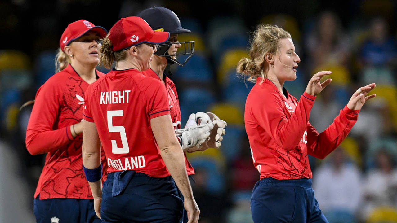Charlie Dean took four wickets as England sealed the series, West Indies vs England Women, 3rd T20I, Kensington Oval, Barbados, December 17, 2022