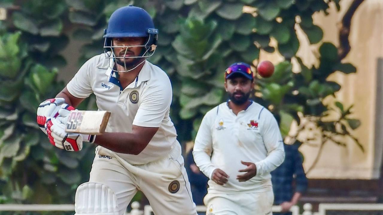 Rohit Rayudu taps one away, Mumbai vs Hyderabad, Ranji Trophy 2022-23, 2nd day, Mumbai, December 21, 2022