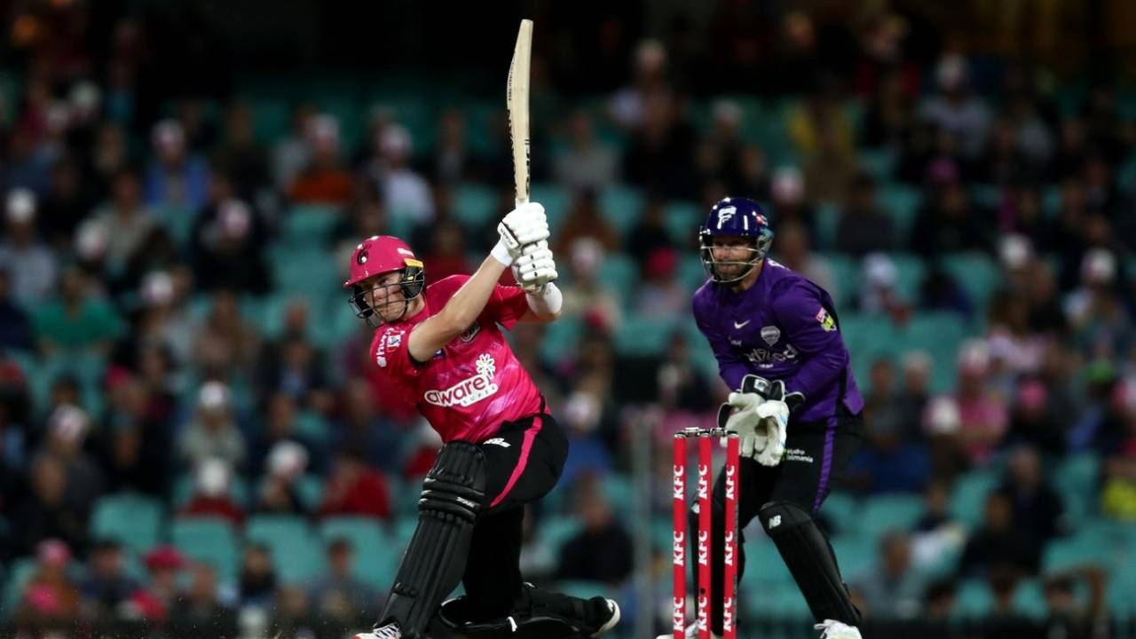 Hayden Kerr provided some late momentum with the bat, Sydney Sixers vs Hobart Hurricanes, BBL 2022-23, Sydney, December 22, 2022